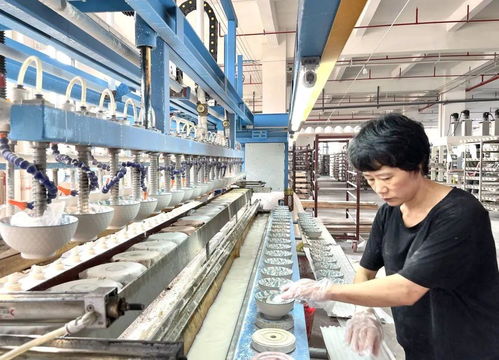 潮汕 厂二代 ,开始靠数字工厂扩张家业了